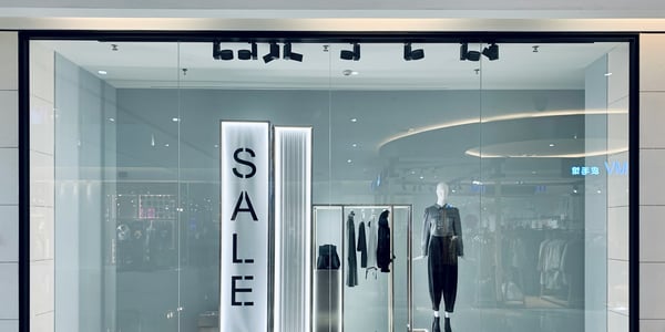 Risparmio energetico nel retail: come trasformare i consumi in profitto